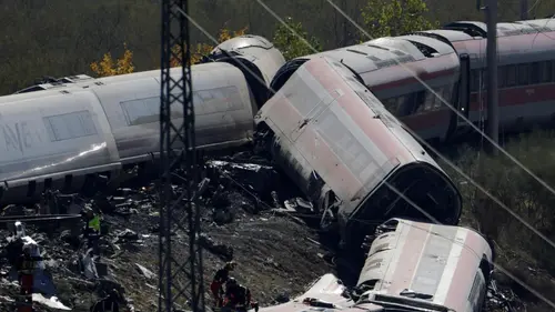 Spain Train Crash Kills 68 in Toledo; Cause Remains Unknown