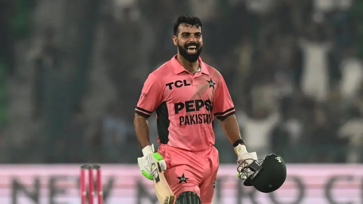 Historic Last-Wicket Stand Powers Pakistan Past England in Thrilling ODI Chase
