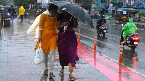Authentic publisher wire photograph: Cyclone Arnab Threat: Andhra Pradesh Orders Urgent Evacuation Across 92 Kakinada Villages